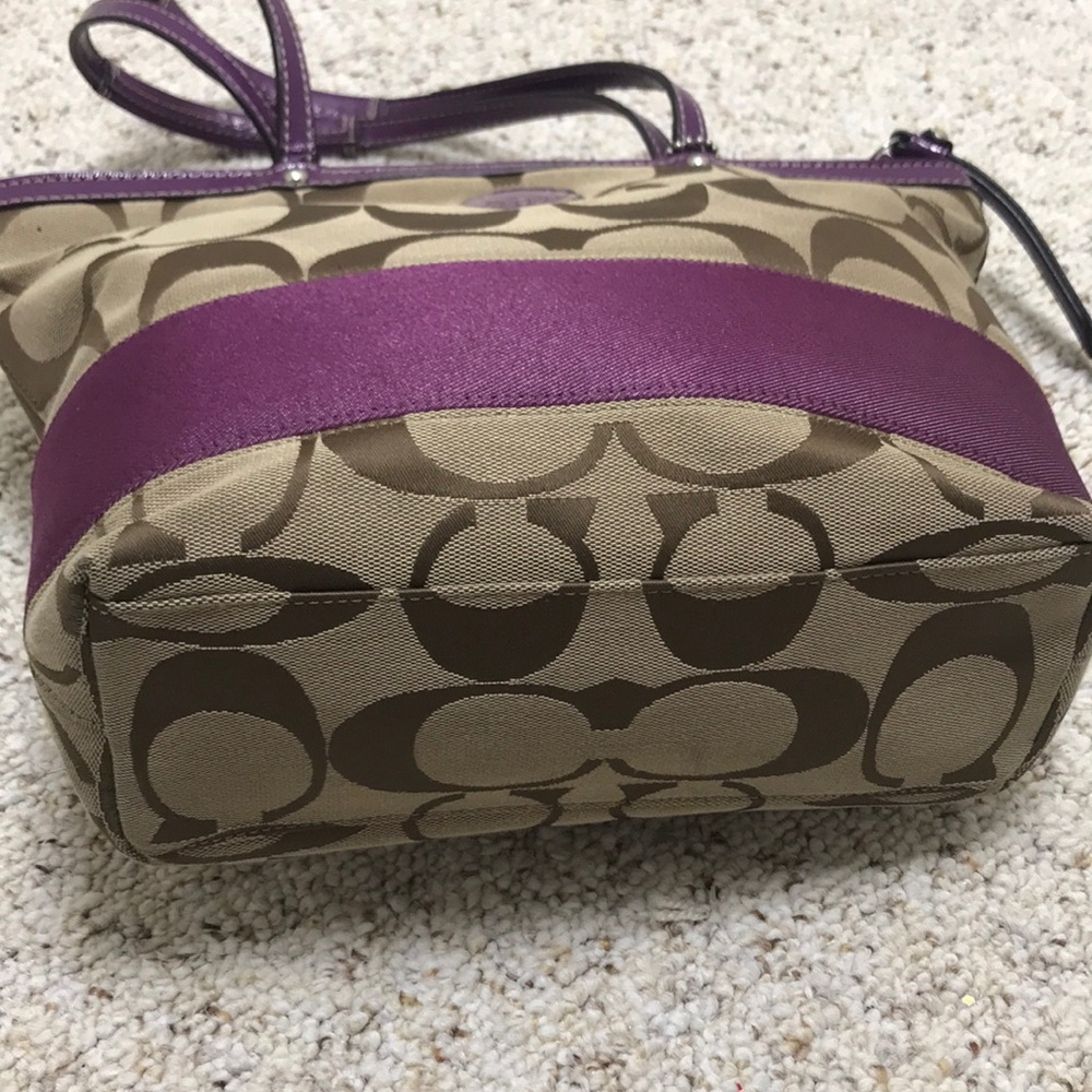 ✨SALE✨🌺Coach purse🌺 - Picture 6 of 7